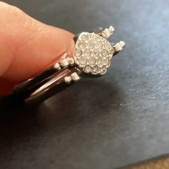 Avon Jewelry, Inverting Cocktail SilverTone Pave/Faceted Rhinestone 8 Ring R-2 - Picture 7 of 12